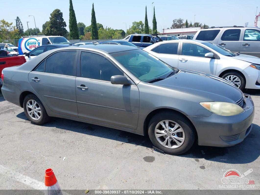 4T1BF32K75U609802 2005 TOYOTA CAMRY photo no. 2