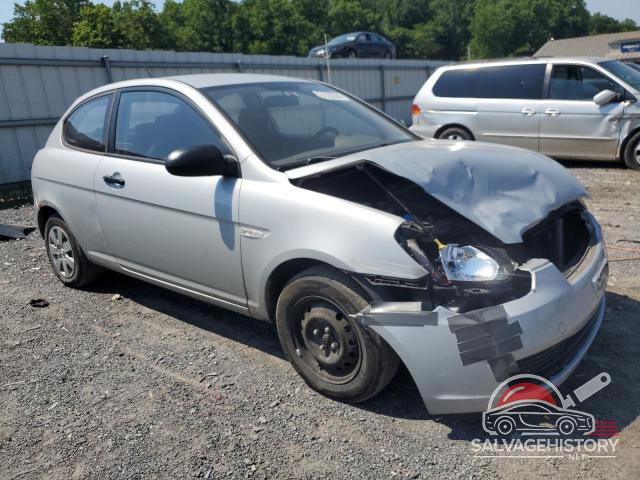 KMHCM36C88U064839 2008 HYUNDAI ACCENT photo no. 4