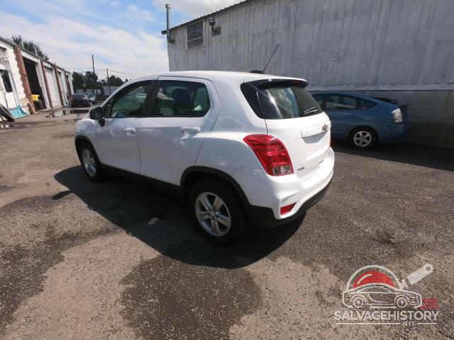3GNCJKSB3LL121477 2020 CHEVROLET TRAX photo no. 3