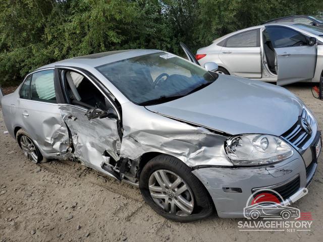 3VWSF71K97M032160 2007 VOLKSWAGEN JETTA photo no. 4