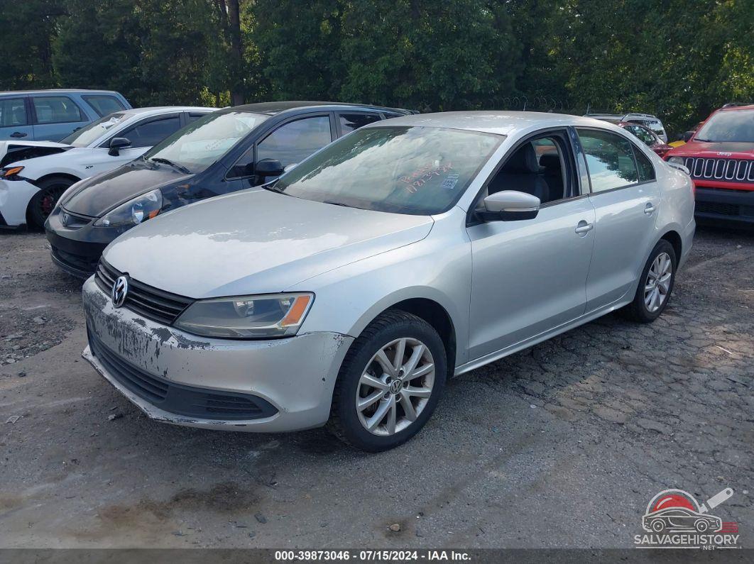 3VWDP7AJ3CM129149 2012 VOLKSWAGEN JETTA photo no. 2