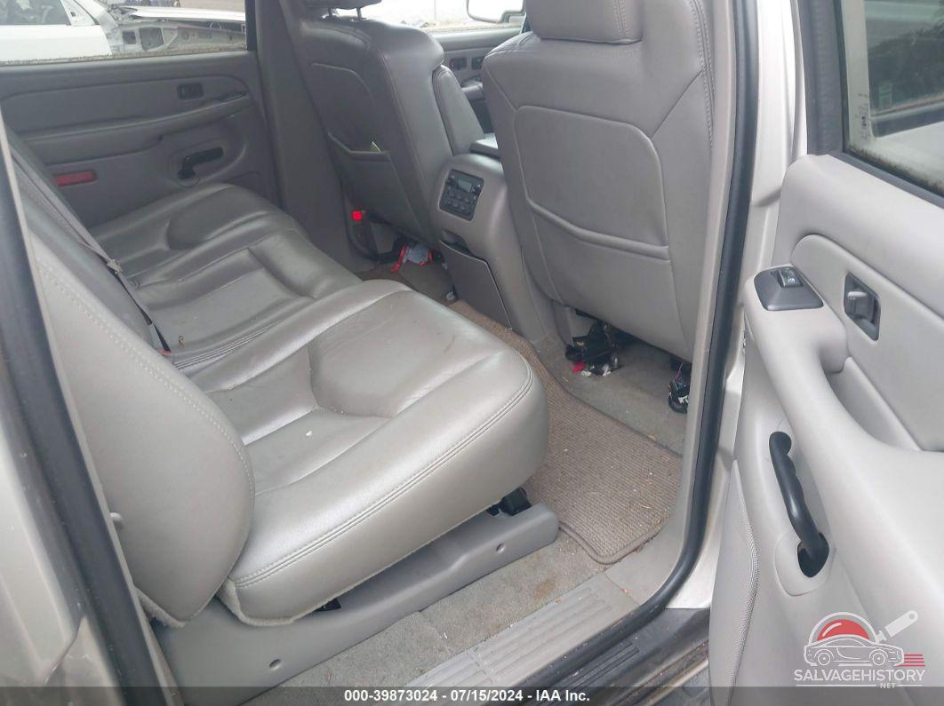 3GNFK16T44G270059 2004 CHEVROLET SUBURBAN 1500 photo no. 8
