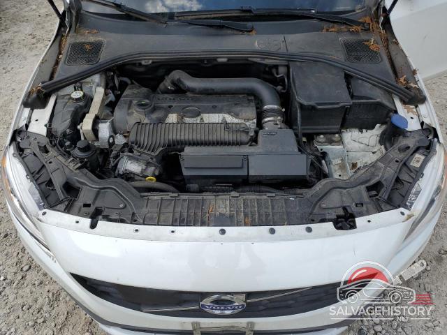 YV4612HK7G1003522 2016 VOLVO V60 photo no. 11