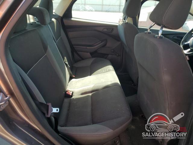 1FADP3E25EL156975 2014 FORD FOCUS photo no. 10