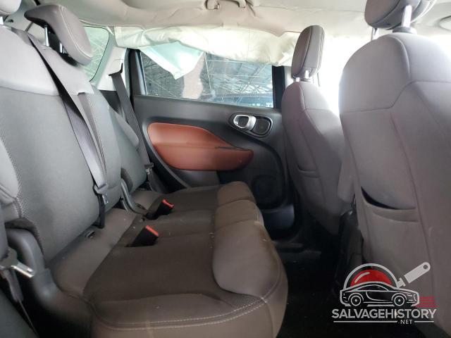 ZFBCFADH3EZ020332 2014 FIAT 500 photo no. 10