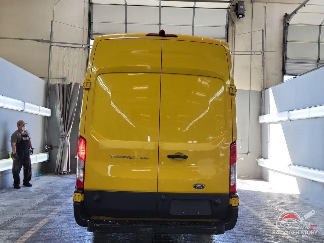 1FTKR3XM0GKB35129 2016 FORD TRANSIT-250 photo no. 4