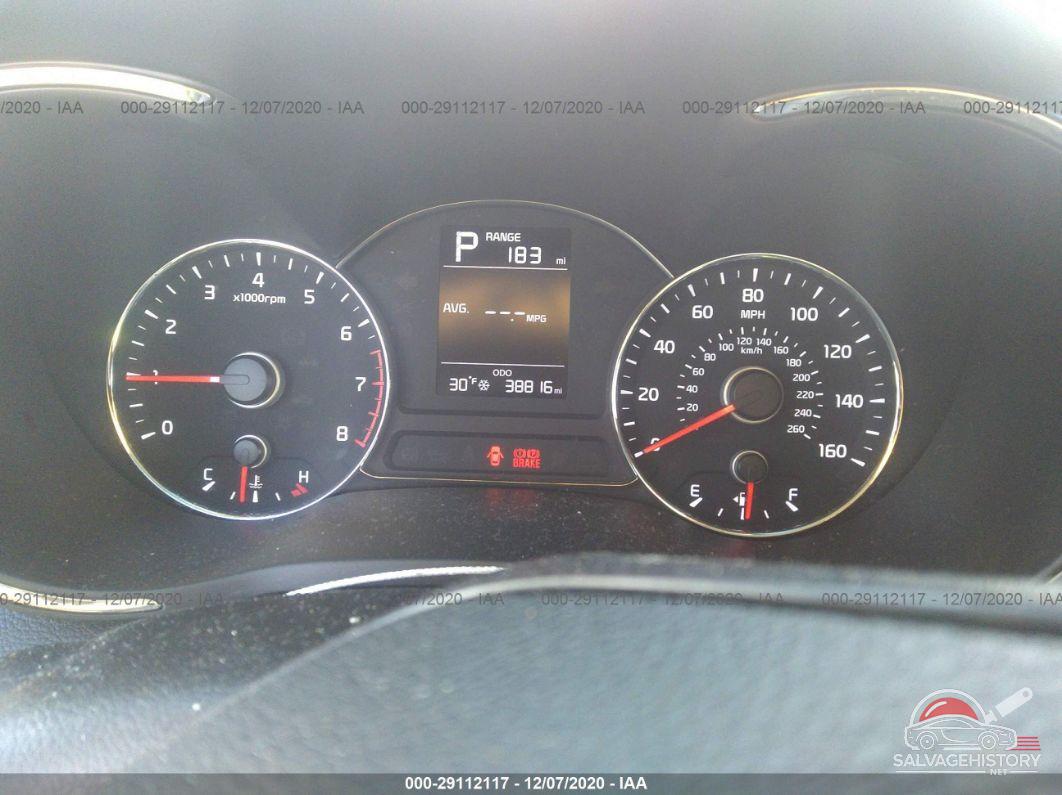 3KPFK4A7XJE184301 2018 KIA FORTE photo no. 7