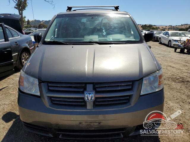 2D4RN4DE6AR331293 2010 DODGE CARAVAN photo no. 5