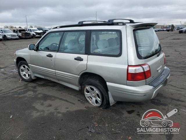 JF1SF65681H752318 2001 SUBARU FORESTER photo no. 2