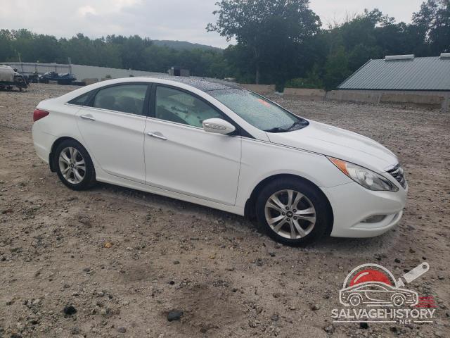 5NPEC4AC7CH390244 2012 HYUNDAI SONATA photo no. 4