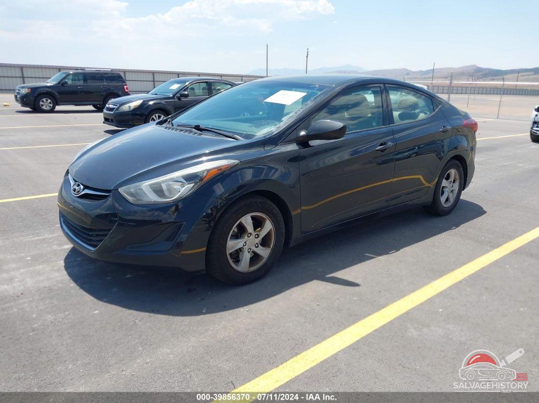 5NPDH4AE3FH628061 2015 HYUNDAI ELANTRA photo no. 2