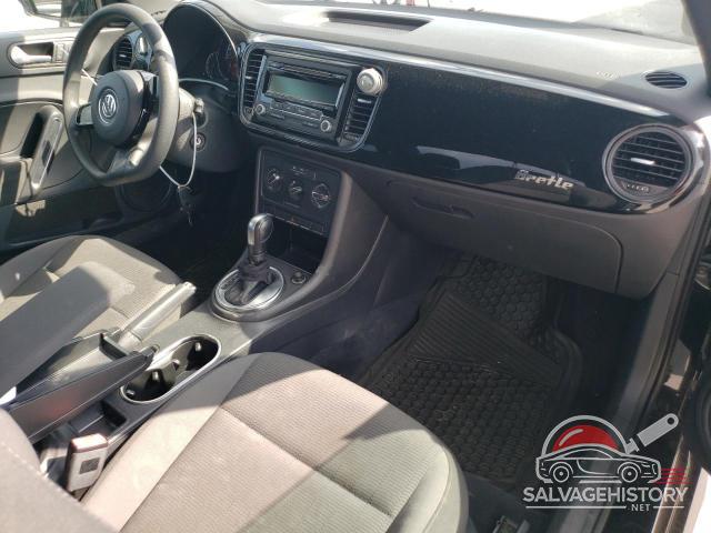 3VWFP7AT9EM604557 2014 VOLKSWAGEN BEETLE photo no. 8