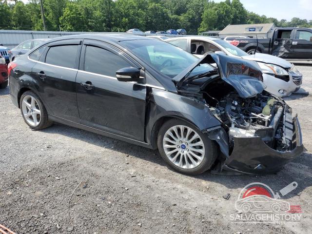 1FADP3J28DL359024 2013 FORD FOCUS photo no. 4