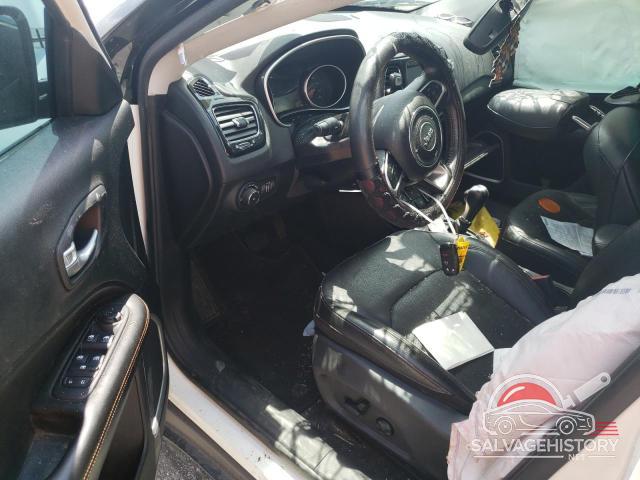 3C4NJDCB9LT238928 2020 JEEP COMPASS photo no. 8