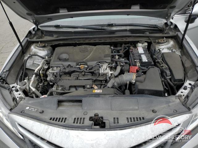4T1B11HK9JU642563 2018 TOYOTA CAMRY photo no. 11