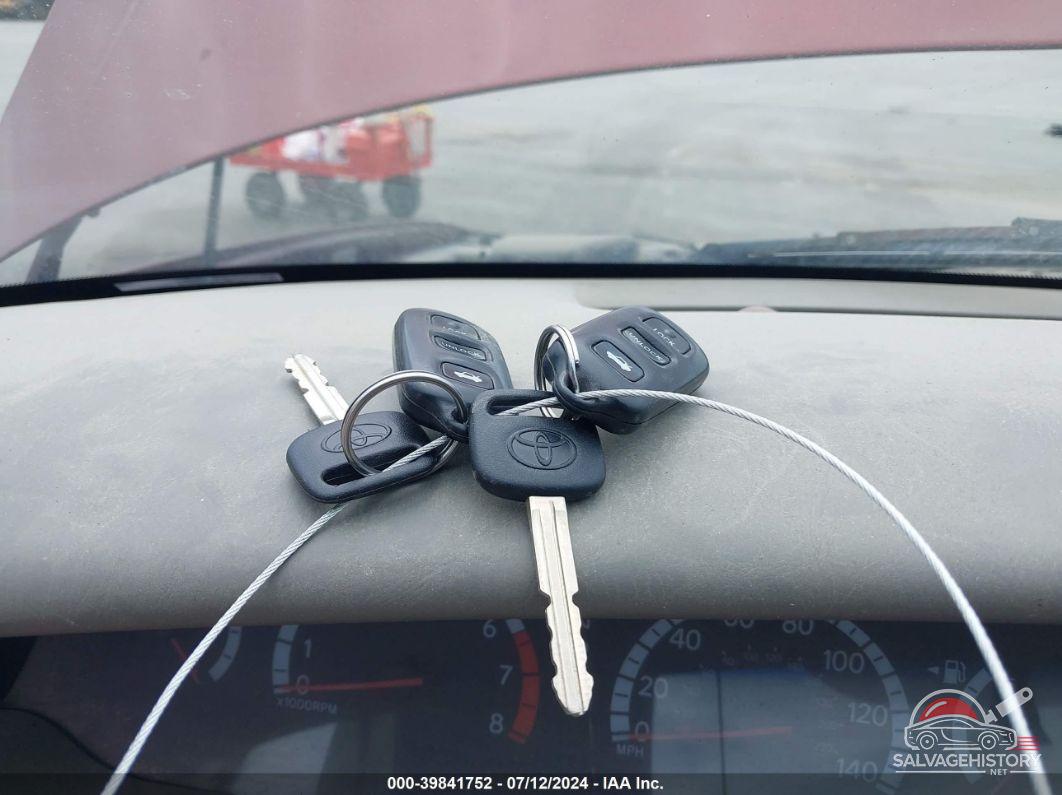 4T1BF28B52U264346 2002 TOYOTA AVALON photo no. 11