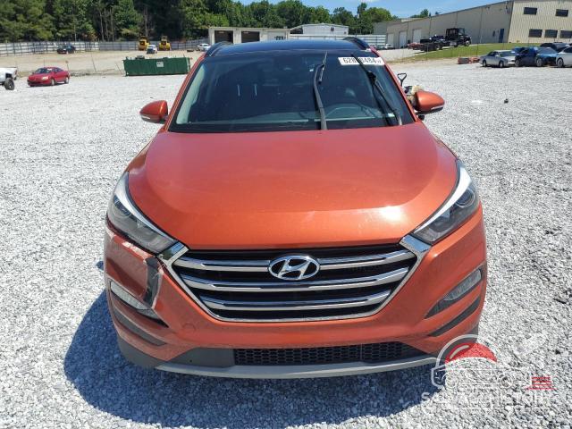 KM8J33A2XHU283469 2017 HYUNDAI TUCSON photo no. 5