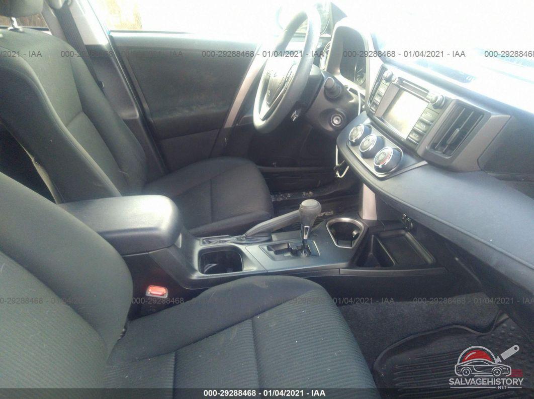 JTMZFREV1HJ716720 2017 TOYOTA RAV4 photo no. 5