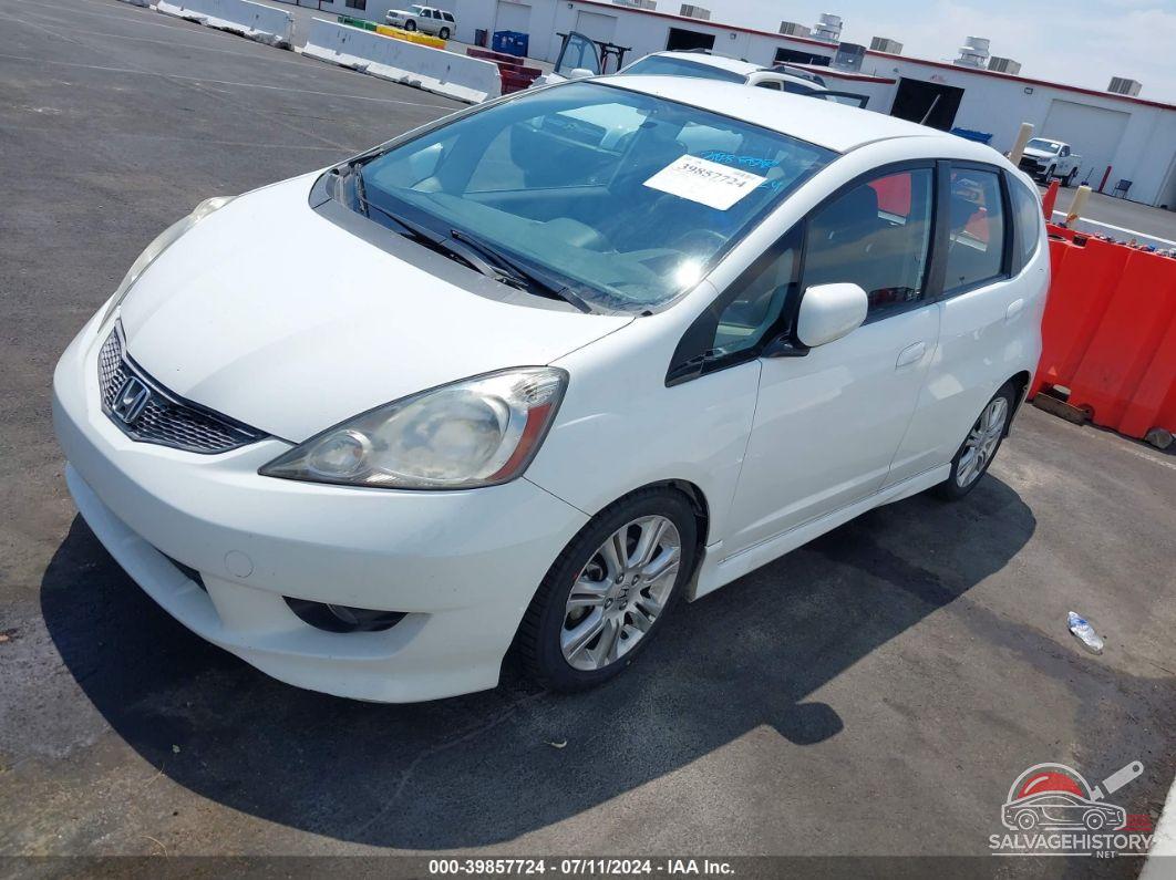 JHMGE8H43AS014971 2010 HONDA FIT photo no. 2