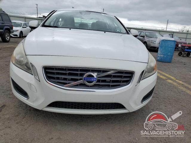 YV1622FSXC2021482 2012 VOLVO S60 photo no. 5