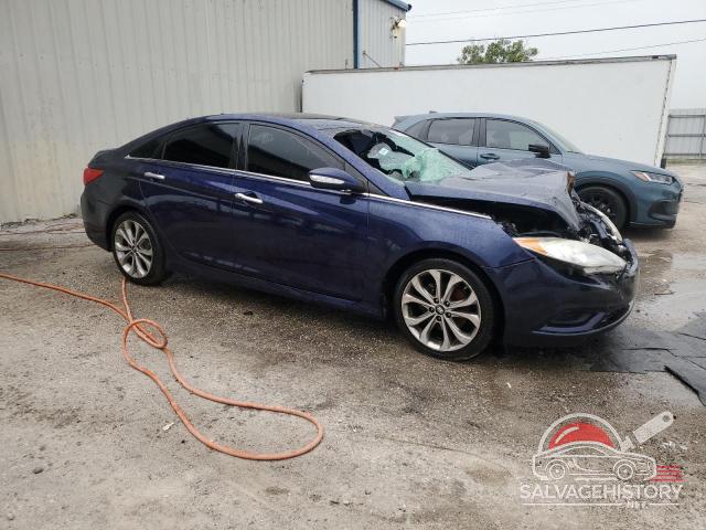 5NPEC4AC9EH901388 2014 HYUNDAI SONATA photo no. 4