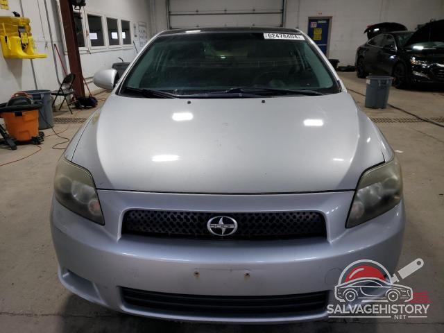 JTKDE3B79A0315453 2010 TOYOTA SCION photo no. 5