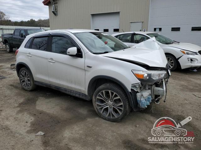 JA4AR3AU0JZ010807 2018 MITSUBISHI OUTLANDER photo no. 4