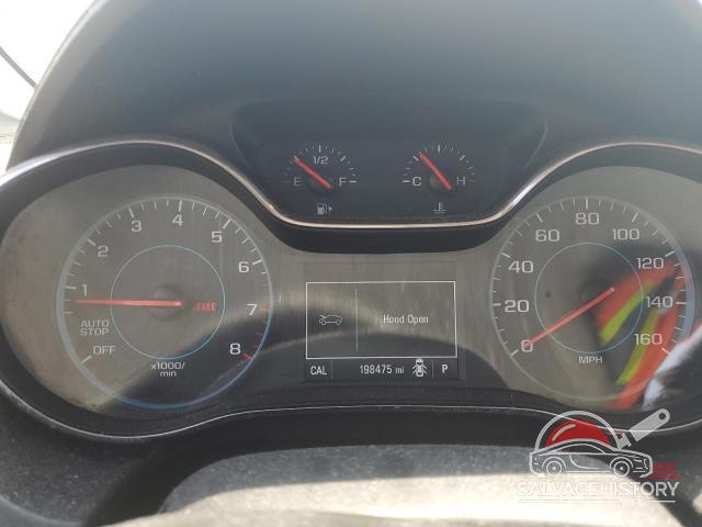 1G1BC5SM7J7108310 2018 CHEVROLET CRUZE photo no. 9