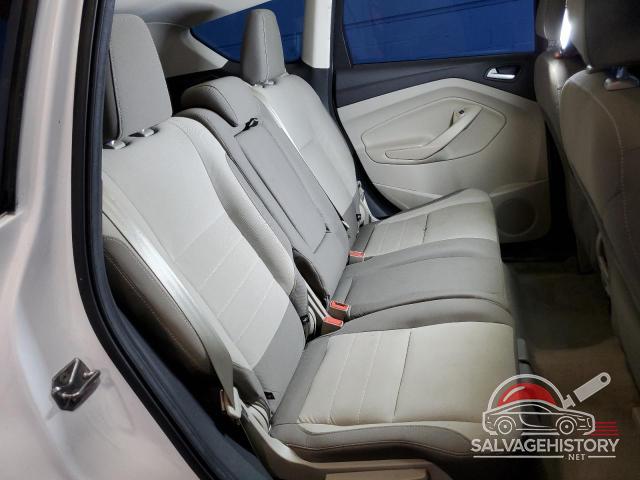 1FMCU9GXXGUA61444 2016 FORD ESCAPE photo no. 11