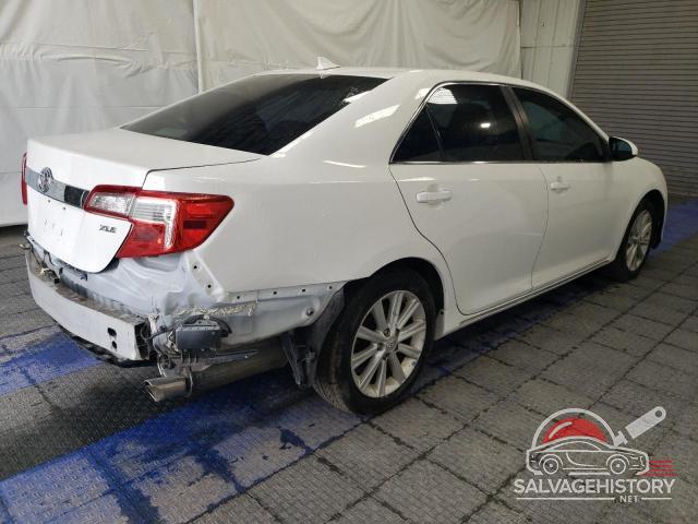 4T1BK1FK2CU506925 2012 TOYOTA CAMRY photo no. 3
