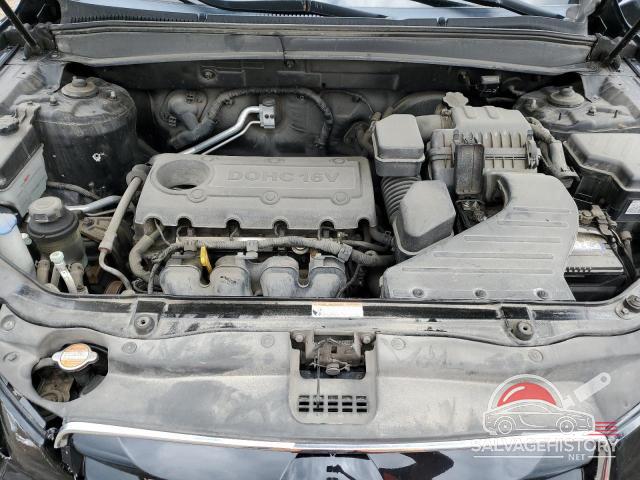 5XYZGDAB8BG061605 2011 HYUNDAI SANTA FE photo no. 12