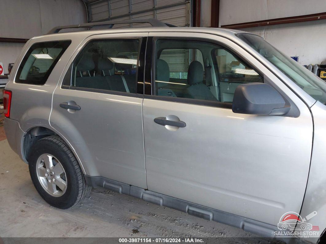 1FMCU0C7XAKC96012 2010 FORD ESCAPE photo no. 6