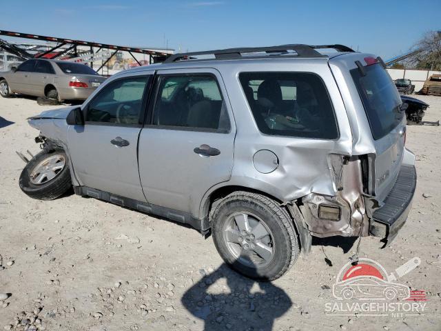1FMCU0C75CKC65186 2012 FORD ESCAPE photo no. 2