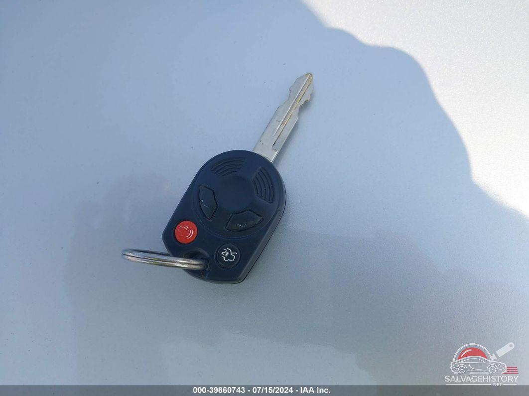 3FAHP0JGXBR188822 2011 FORD FUSION photo no. 11