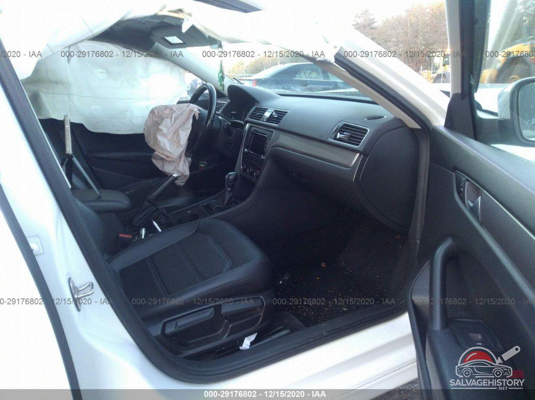 1VWAT7A3XFC092493 2015 VOLKSWAGEN PASSAT photo no. 5