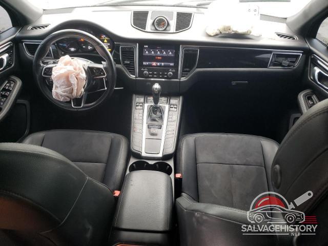 WP1AA2A52HLB00309 2017 PORSCHE MACAN photo no. 8