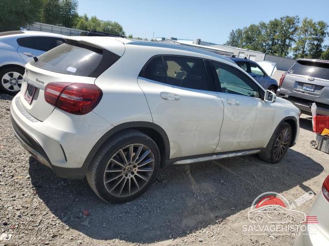 WDCTG4GB8JJ406315 2018 MERCEDES-BENZ GLA-CLASS photo no. 3