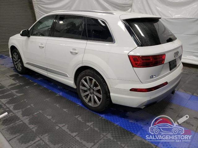 WA1VAAF72HD054198 2017 AUDI Q7 photo no. 2