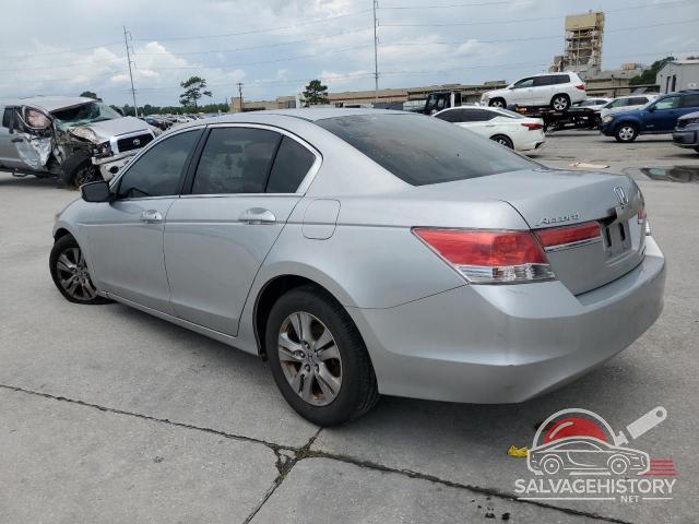 1HGCP2F66CA157368 2012 HONDA ACCORD photo no. 2
