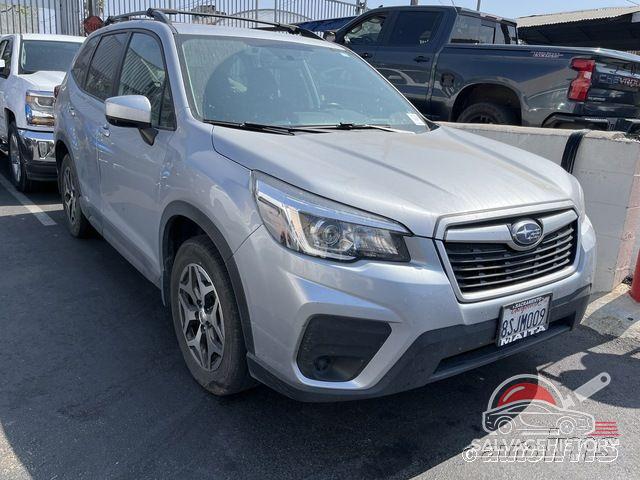JF2SKAJC3LH562273 2020 SUBARU FORESTER photo no. 3