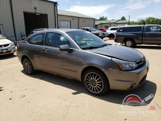 1FAHP3DN6AW152388 2010 FORD FOCUS photo no. 4