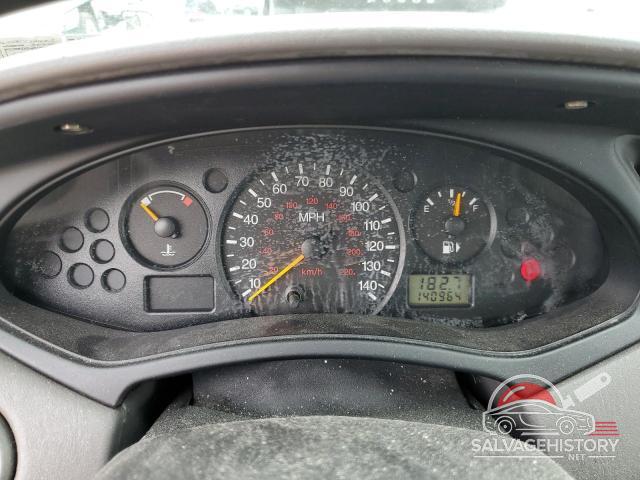 1FAFP36334W137483 2004 FORD FOCUS photo no. 9