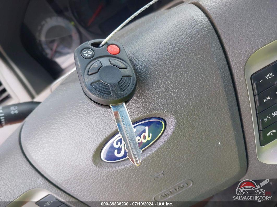 3FAHP0HA2BR241899 2011 FORD FUSION photo no. 11