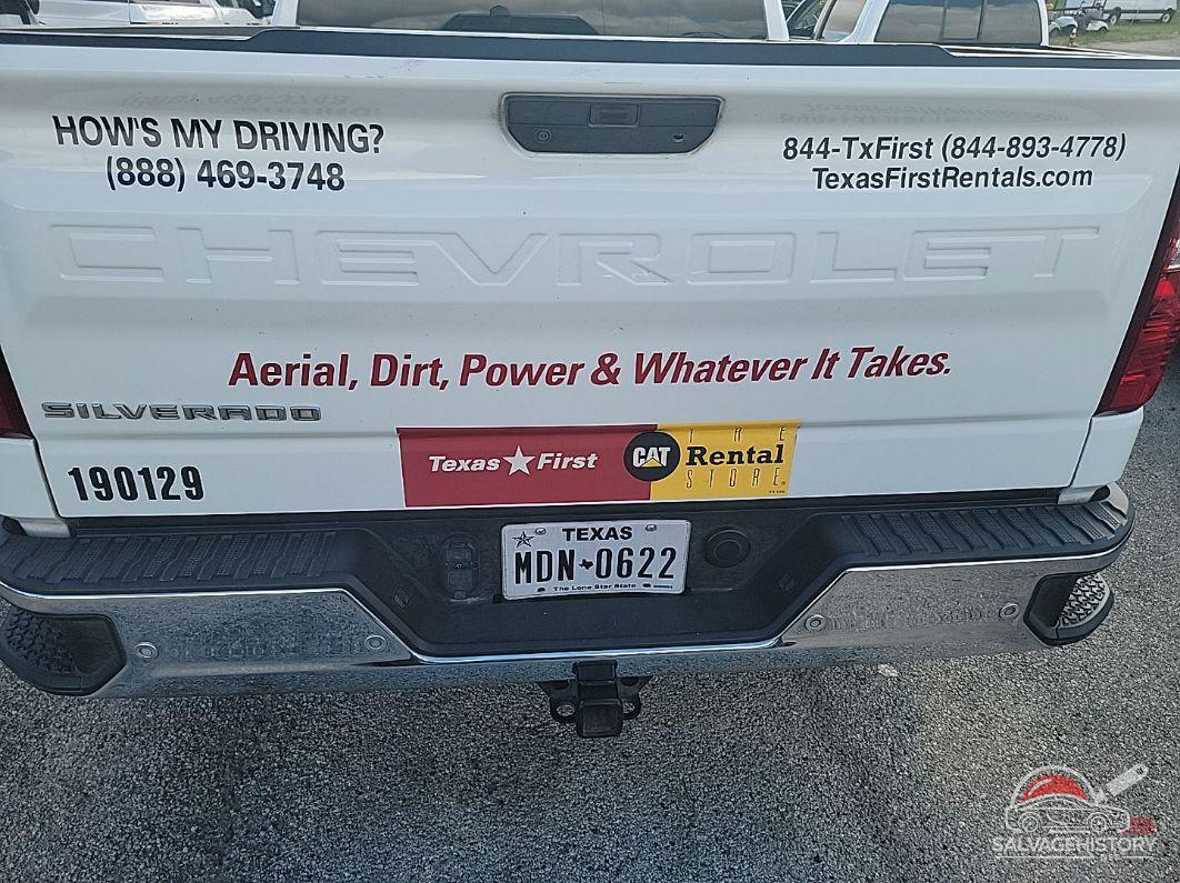 3GCUYAEF9KG242670 2019 CHEVROLET SILVERADO photo no. 3