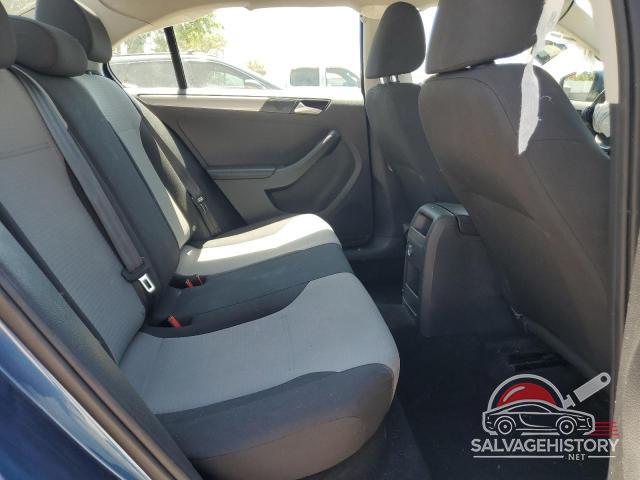 3VW167AJ7HM387395 2017 VOLKSWAGEN JETTA photo no. 10