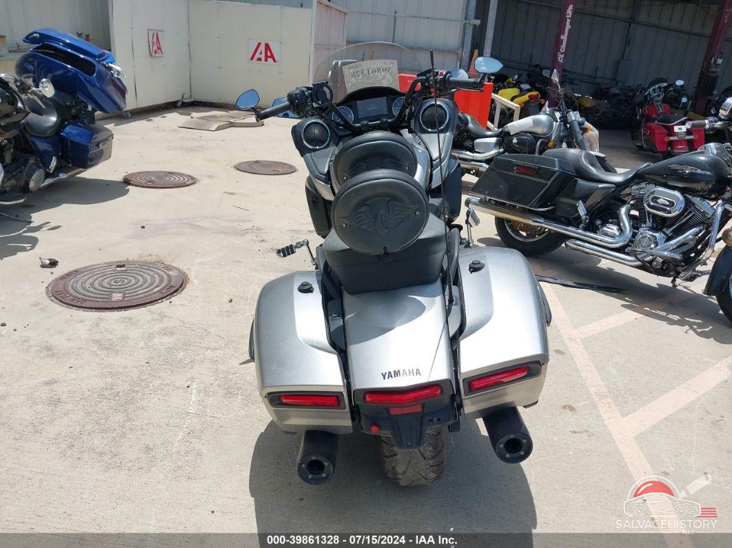 JYAVP39Y1JA000477 2018 YAMAHA XV1900 photo no. 6