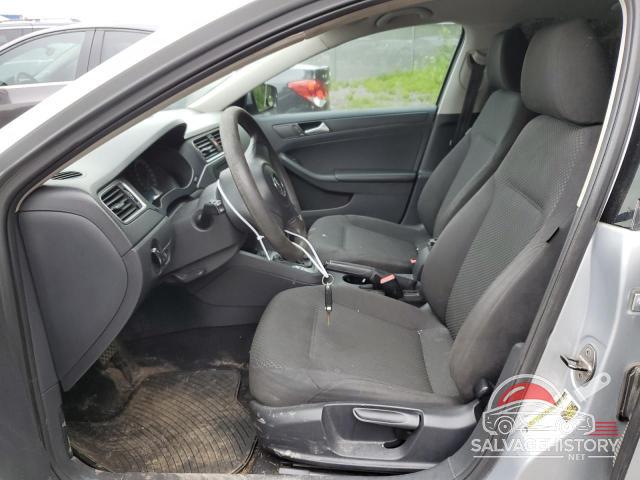 3VW2K7AJ2EM252983 2014 VOLKSWAGEN JETTA photo no. 7