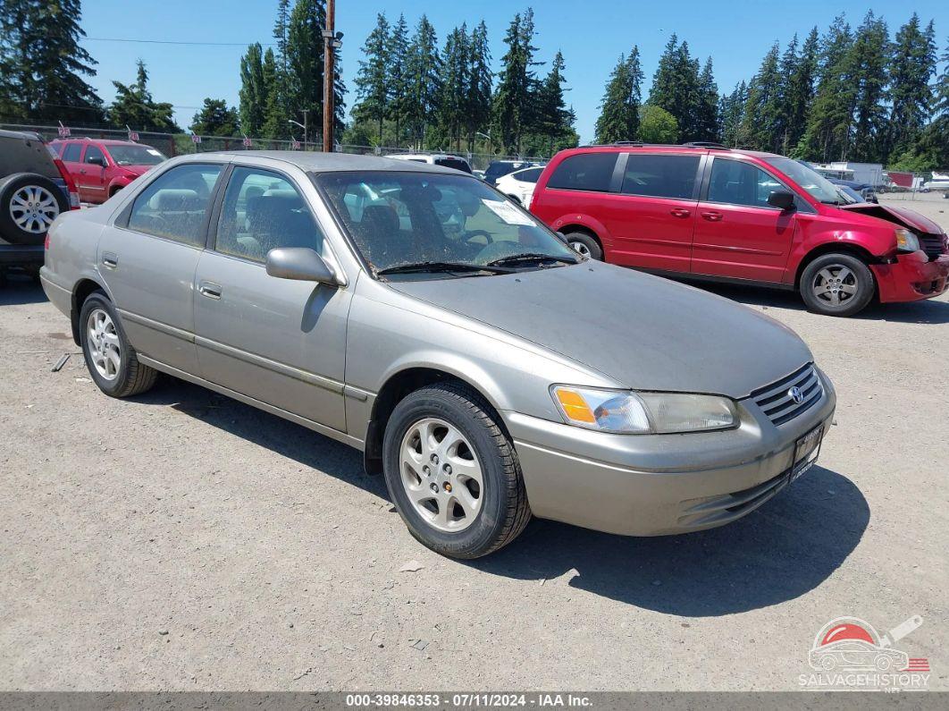 JT2BF28K0X0198476 1999 TOYOTA CAMRY photo no. 10