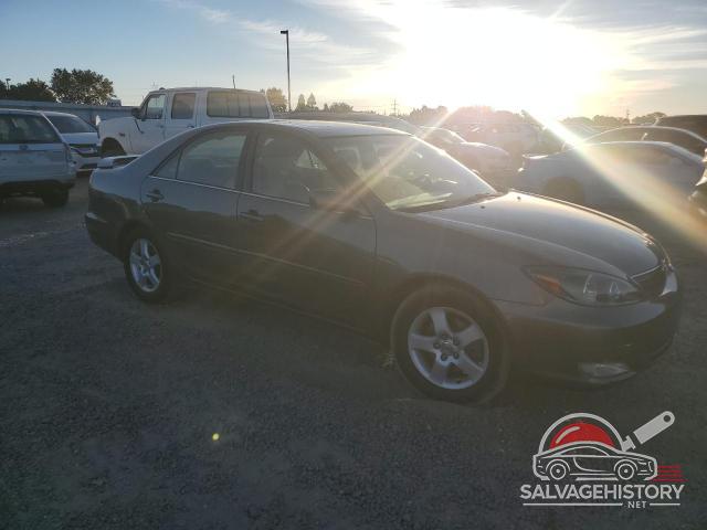 4T1BF30K62U504473 2002 TOYOTA CAMRY photo no. 4