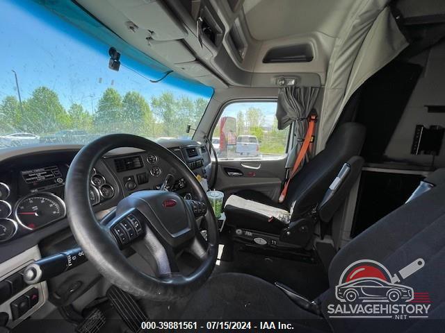 1XPBDP9X3KD600690 2019 PETERBILT 579 photo no. 5